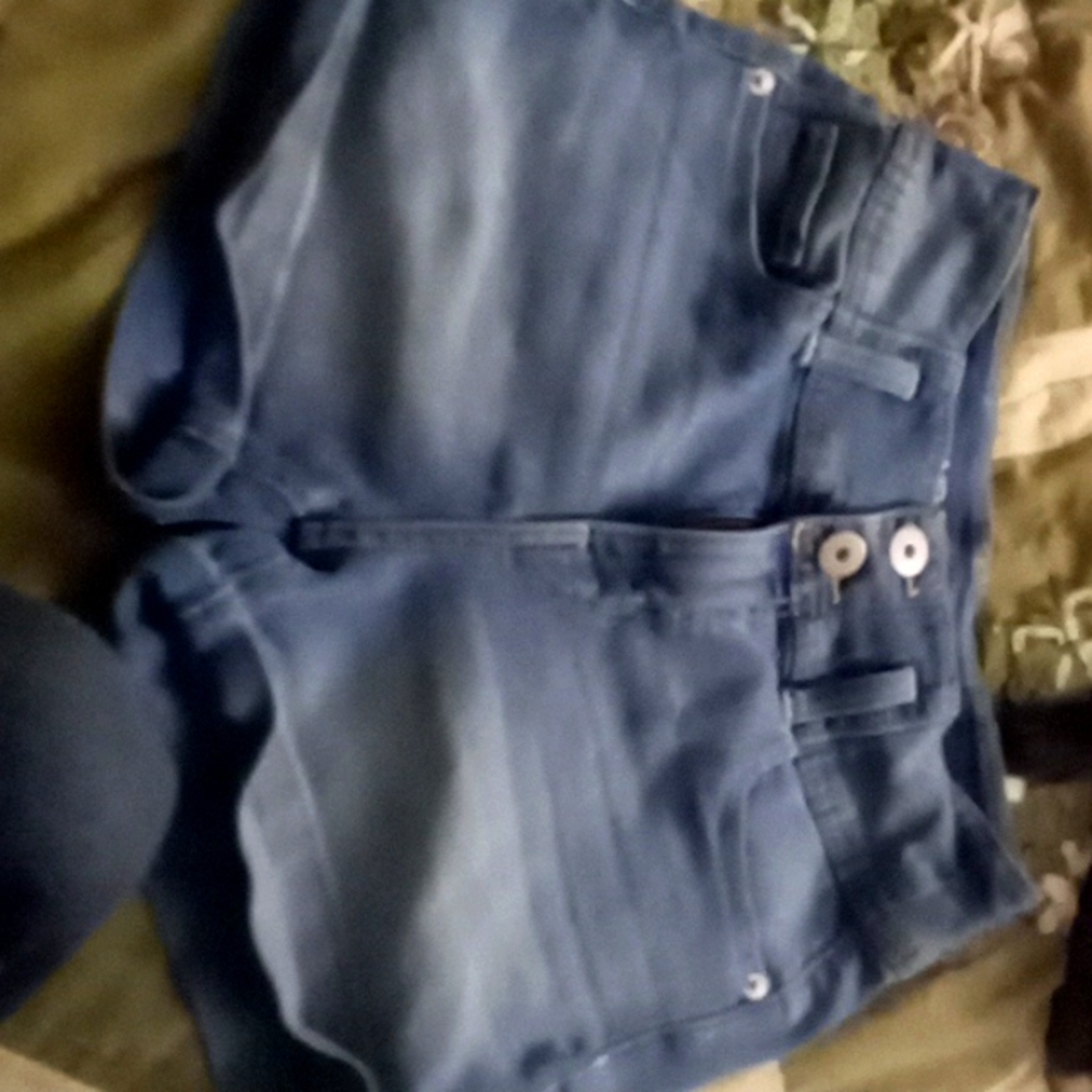 womans shorts